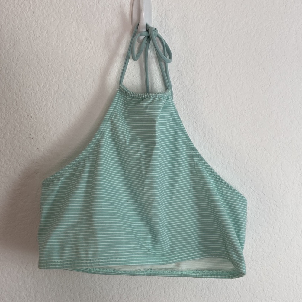 Urban Outfitters Halter Top size M